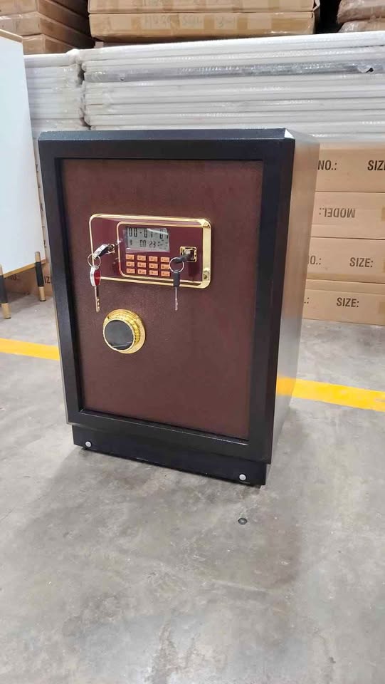 640056544_922696653450146_3354880161798503757_n Fire Proof Safe Box