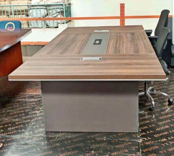 672685999_1491355342351059_3379043885731562958_n Executive Quality 3M Boardroom