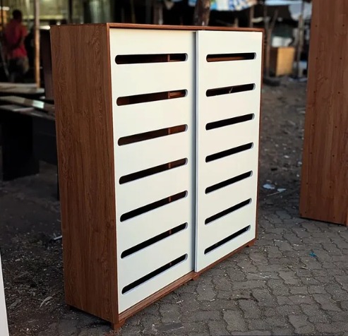 Modern Shoeracks with Sliding Doors MDF shoe cabinet with shelves