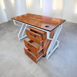 Affordable office study desk in Nairobi for home and office use