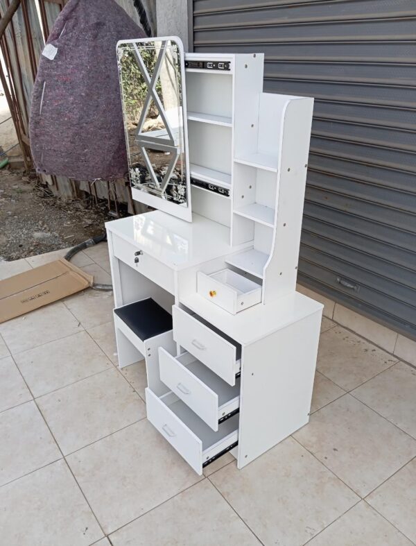WhatsApp Image 2026-04-28 at 22.40.01 Modern Dressing Table